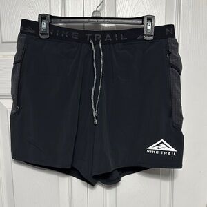 Nike Trail ACG Men's Black 5” Shorts